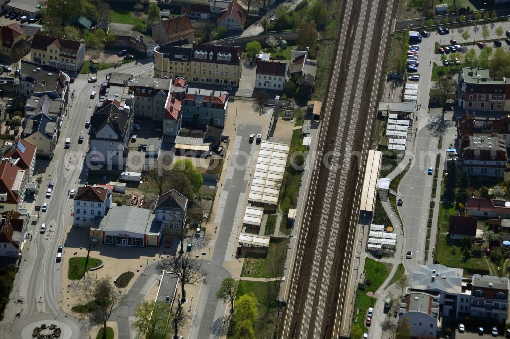 Falkensee from the bird's eye view: Site on the Deutsche Bahn railway station on the Post Street in Falkensee in Brandenburg