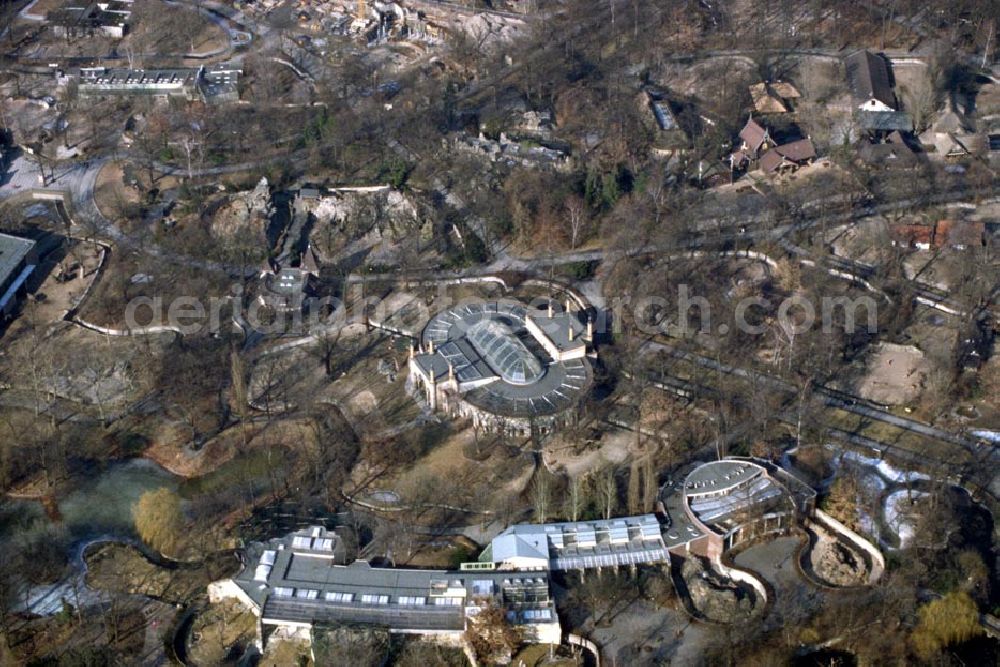 Aerial photograph Berlin - Charlottenburg - Gelände Berliner Zoo in Charlottenburg