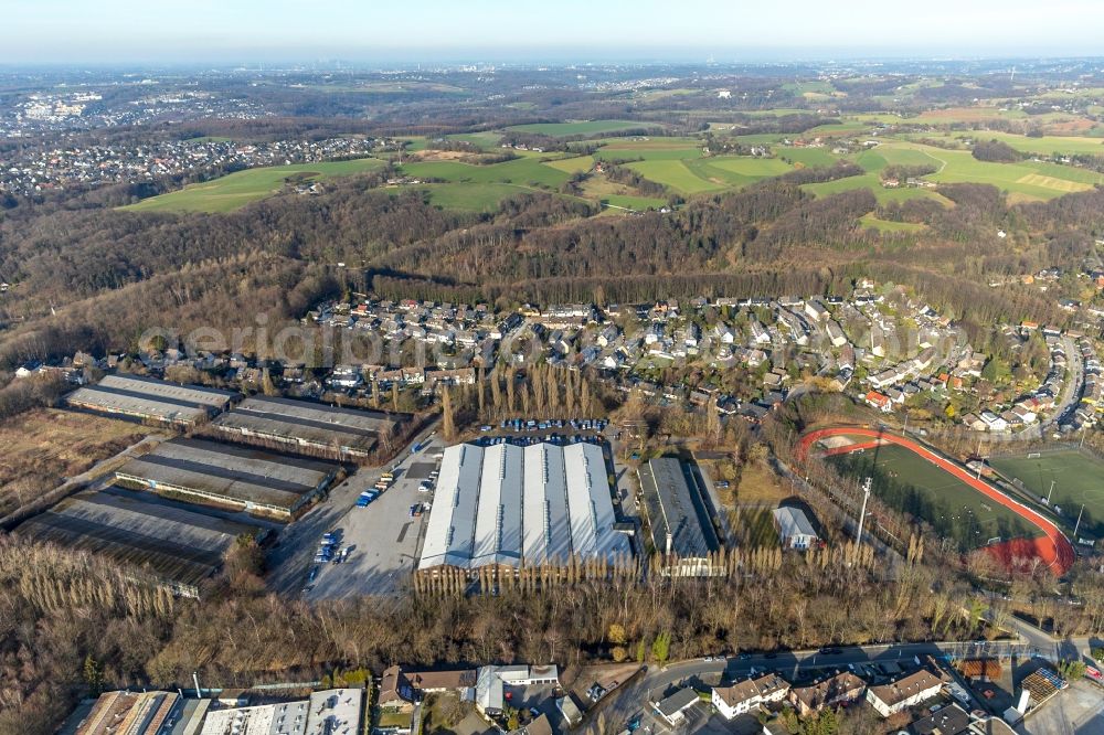 Heiligenhaus from the bird's eye view: Premises of the Federal Agency for Technical Relief - logistics center Heiligenhaus - with warehouses and company buildings in Heiligenhaus in North Rhine-Westphalia