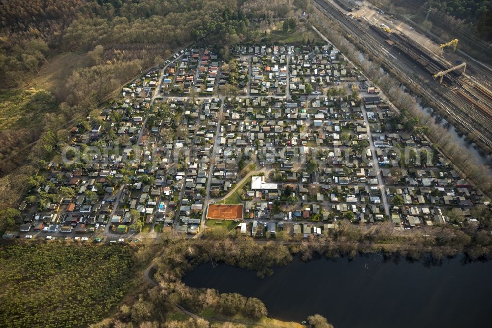 Mülheim from the bird's eye view: Camping in Mülheim in the state of North Rhine-Westphalia