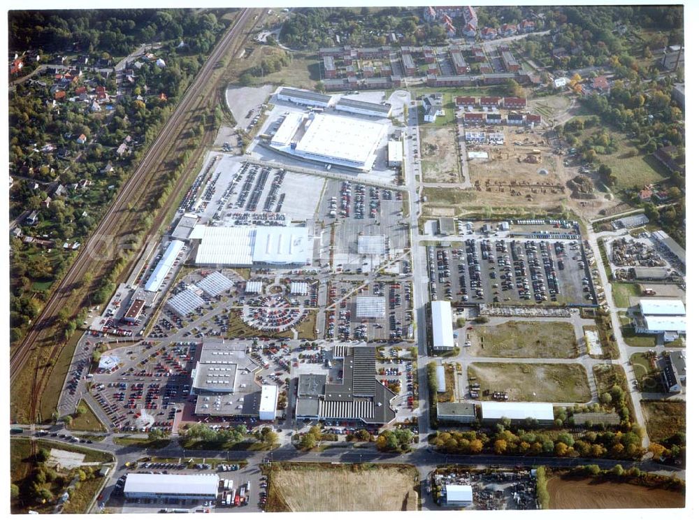 Aerial photograph Dahlwitz-Hoppegarten / BRB - Gelände der CARENA / Automobil Commercial Berlin Vertriebs- und Anlagegesellschaft mbH in Dahlwitz-Hoppegarten / BRB