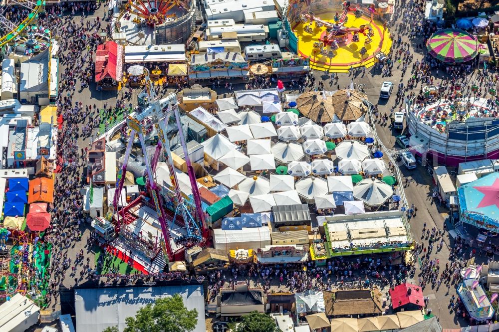 Herne from the bird's eye view: Area of the funfair Cranger Kirmes in Herne in the state North Rhine-Westphalia, Germany