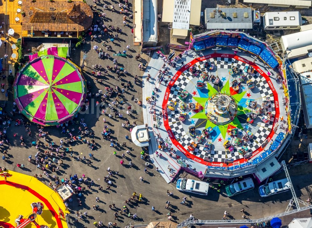 Aerial photograph Herne - Area of the funfair Cranger Kirmes in Herne in the state North Rhine-Westphalia, Germany