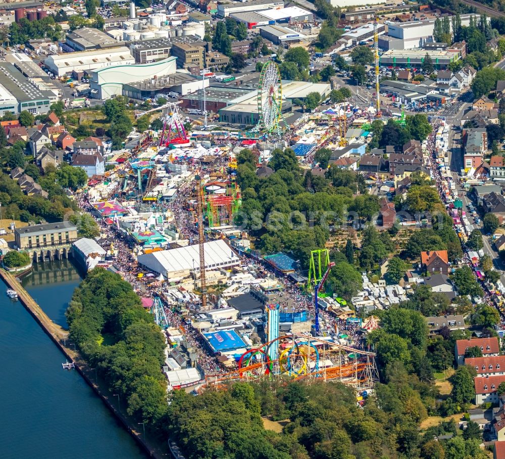 Aerial image Herne - Area of the funfair Cranger Kirmes in Herne in the state North Rhine-Westphalia, Germany