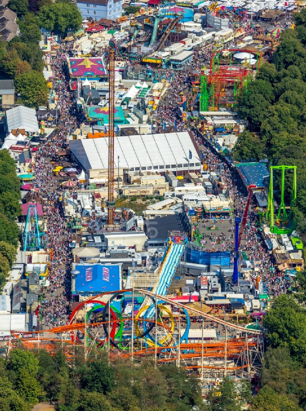 Aerial photograph Herne - Area of the funfair Cranger Kirmes in Herne in the state North Rhine-Westphalia, Germany