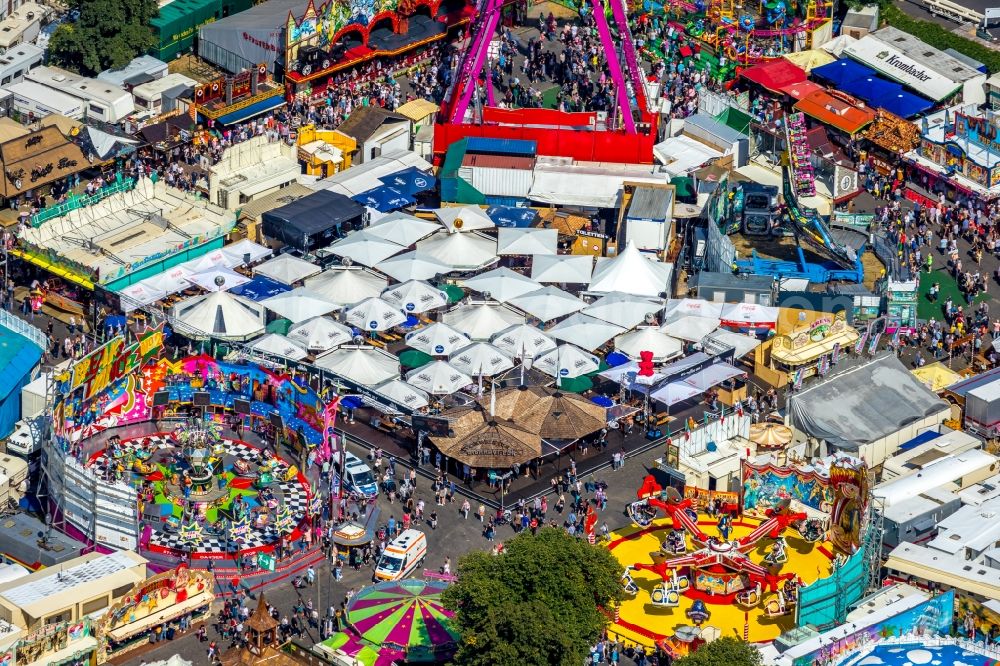 Aerial photograph Herne - Area of the funfair Cranger Kirmes in Herne in the state North Rhine-Westphalia, Germany