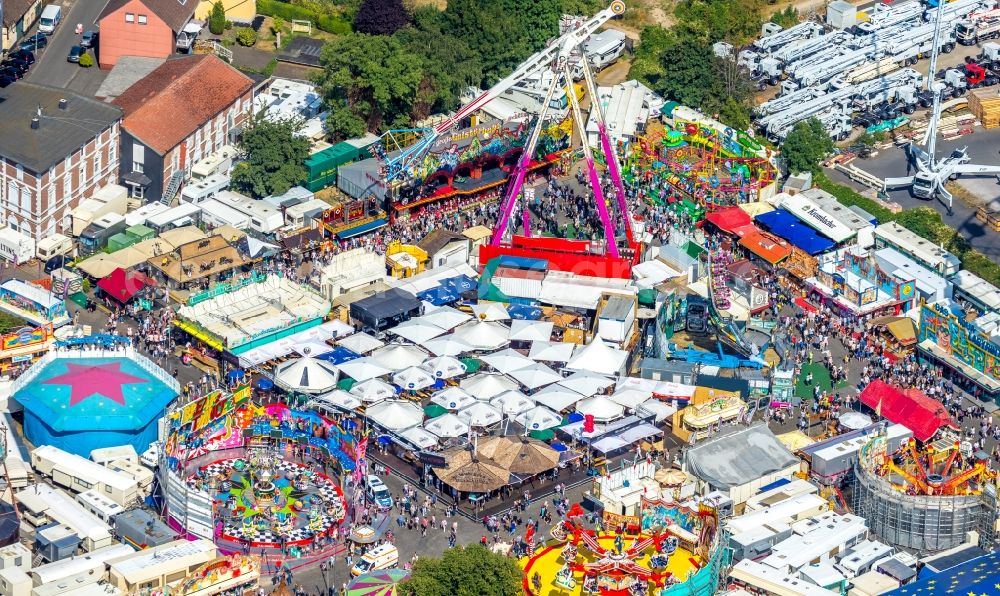 Herne from above - Area of the funfair Cranger Kirmes in Herne in the state North Rhine-Westphalia, Germany