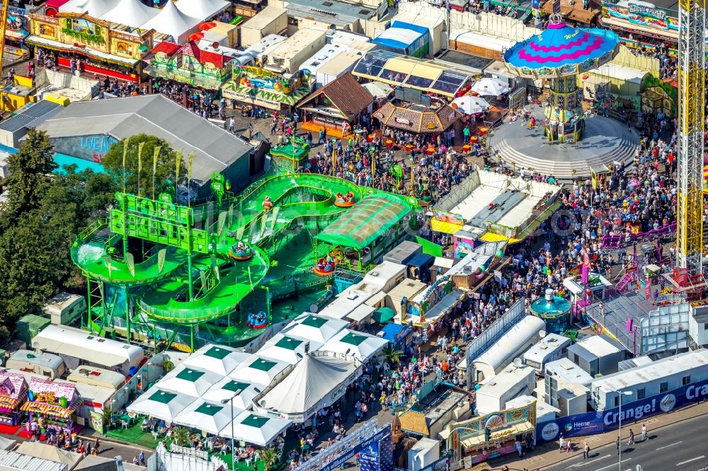 Herne from the bird's eye view: Area of the funfair Cranger Kirmes in Herne in the state North Rhine-Westphalia, Germany