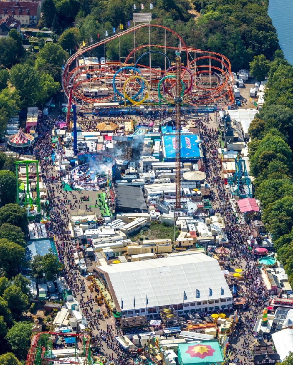 Aerial photograph Herne - Area of the funfair Cranger Kirmes in Herne in the state North Rhine-Westphalia, Germany