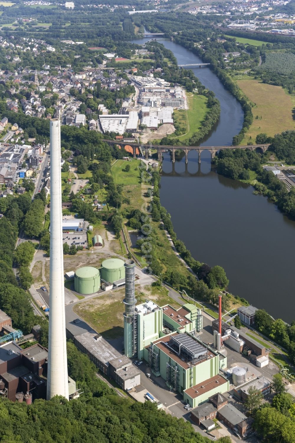 Herdecke from the bird's eye view: Area of the Cuno - power plant of the ENERVIE AG at the Ruhr overlooking the city Herdecke in North Rhine-Westphalia