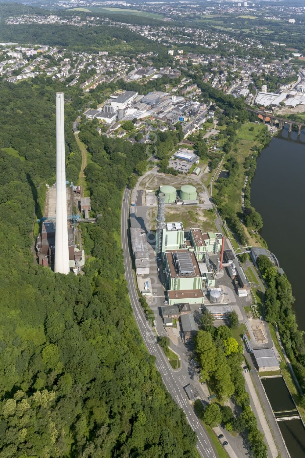 Aerial photograph Herdecke - Area of the Cuno - power plant of the ENERVIE AG at the Ruhr overlooking the city Herdecke in North Rhine-Westphalia