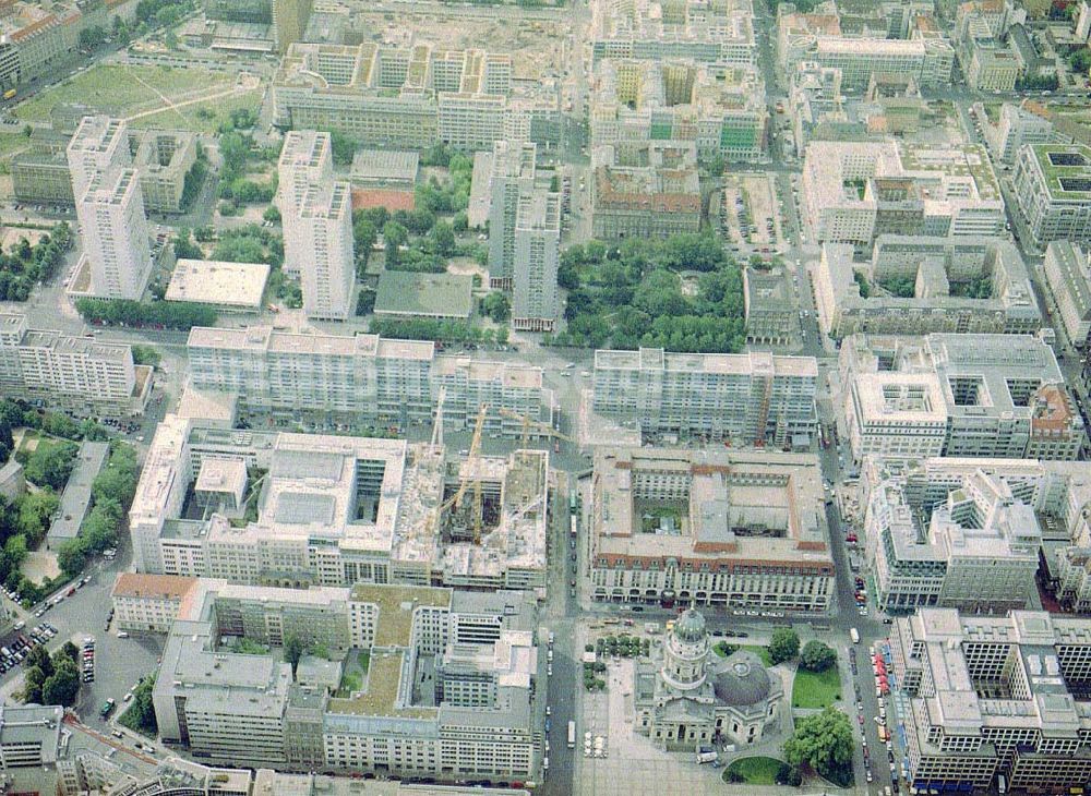 Aerial image Berlin - Gelände am Deutschen Dom auf dem Gendarmenmarkt in Berlin - Mitte.