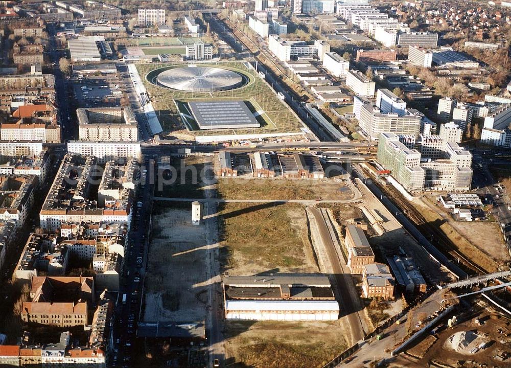 Aerial photograph Berlin - Lichtenberg - Gelände des ehem. Berliner Schlachthofes an der Landsberger Allee in Berlin - Lichtenberg.