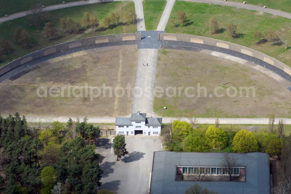 Aerial photograph Oranienburg - Blick auf die Zentrale Informations- und Begenungsstätte auf dem Gelände des ehem. KZ Sachsenhausen, Straße der Nationen 22, 16515 Oranienburg, Infos: 03301 /810920 eMail: info@gedenkstaette-sachsenhausen.de,