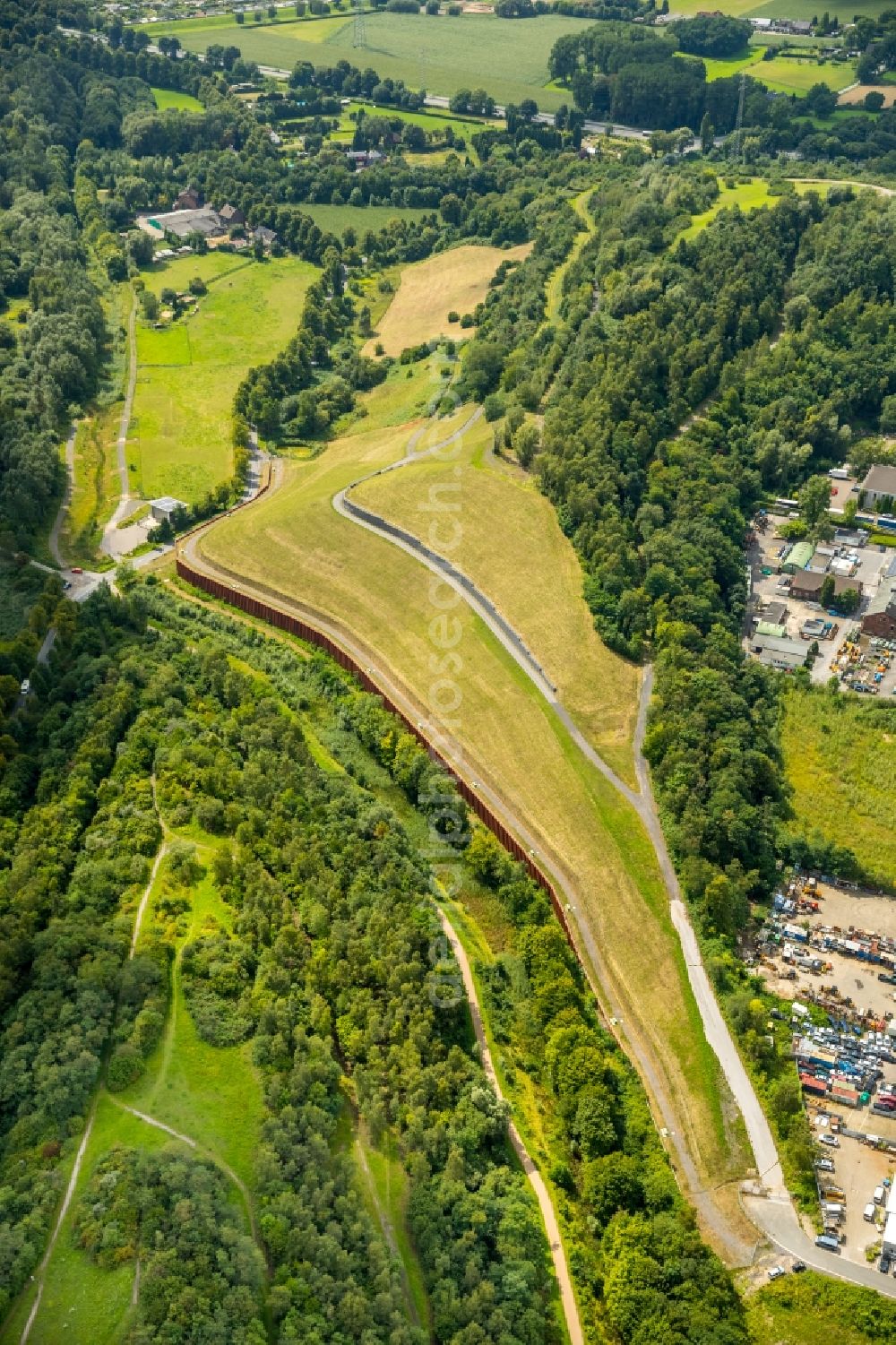 Aerial image Gladbeck - Reclamation site of the former mining dump Halde Graf Moltke III / IV and Firmenansiedlung along the Europastrasse in Gladbeck in the state North Rhine-Westphalia, Germany