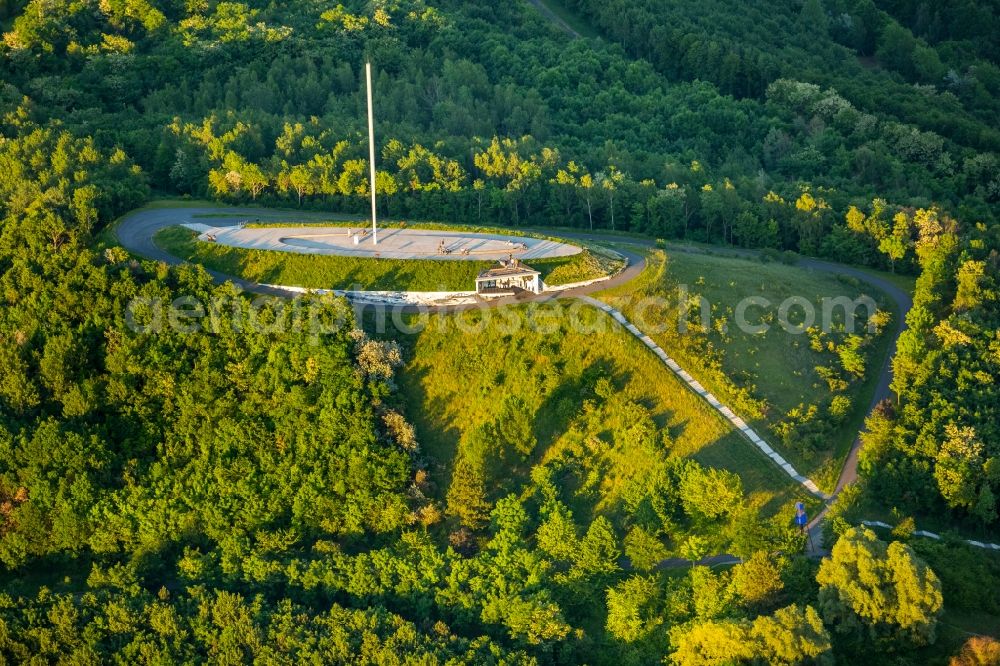 Aerial photograph Bergkamen - Reclamation site of the former mining dump Halde Grosses Holz in Bergkamen in the state North Rhine-Westphalia, Germany