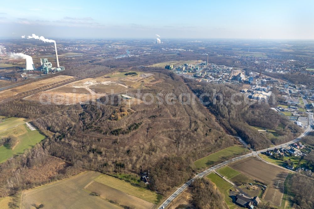 Aerial image Bergkamen - Reclamation site of the former mining dump Halde Grosses Holz in Bergkamen in the state North Rhine-Westphalia, Germany