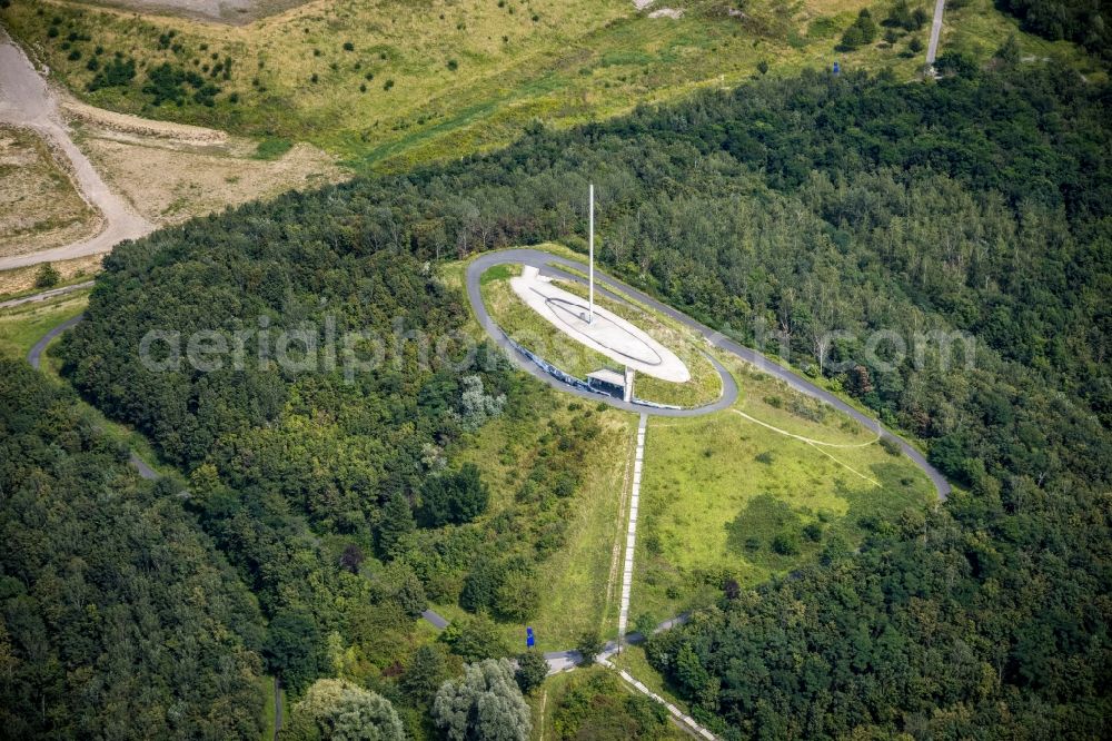 Bergkamen from the bird's eye view: Reclamation site of the former mining dump Halde Grosses Holz in Bergkamen in the state North Rhine-Westphalia, Germany