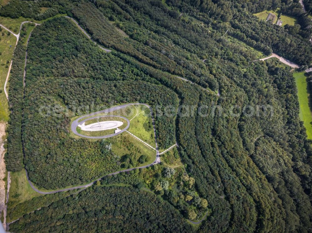 Aerial image Bergkamen - Reclamation site of the former mining dump Halde Grosses Holz in Bergkamen in the state North Rhine-Westphalia, Germany