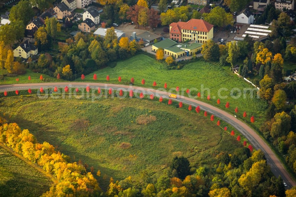 Aerial photograph Herne - Reclamation site of the former mining dump Guennigfeld on Bluecherstrasse in Herne in the state North Rhine-Westphalia