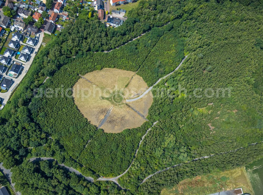 Aerial image Castrop-Rauxel - Reclamation site of the former mining dump with sundial Schweriner Halde in Castrop-Rauxel in the state North Rhine-Westphalia