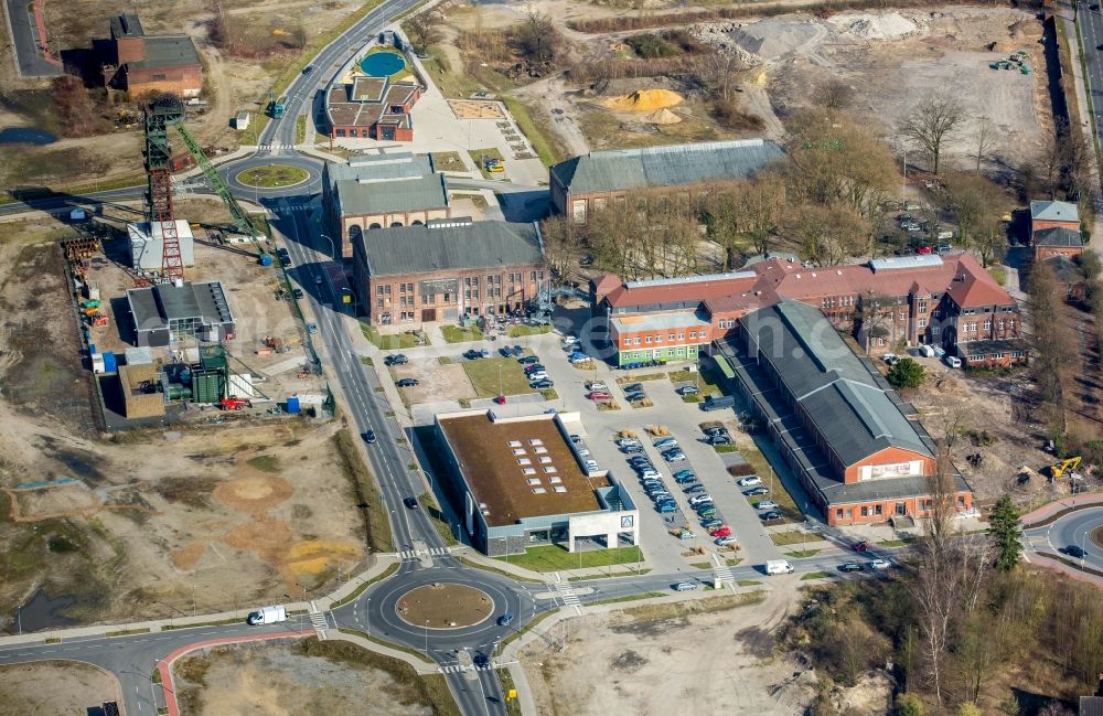 Aerial image Dorsten - Site of the former conveyor systems and mining shaft systems on the headframe of the mine and colliery Fuerst Leopold in the district Hervest in Dorsten at Ruhrgebiet in the state North Rhine-Westphalia, Germany