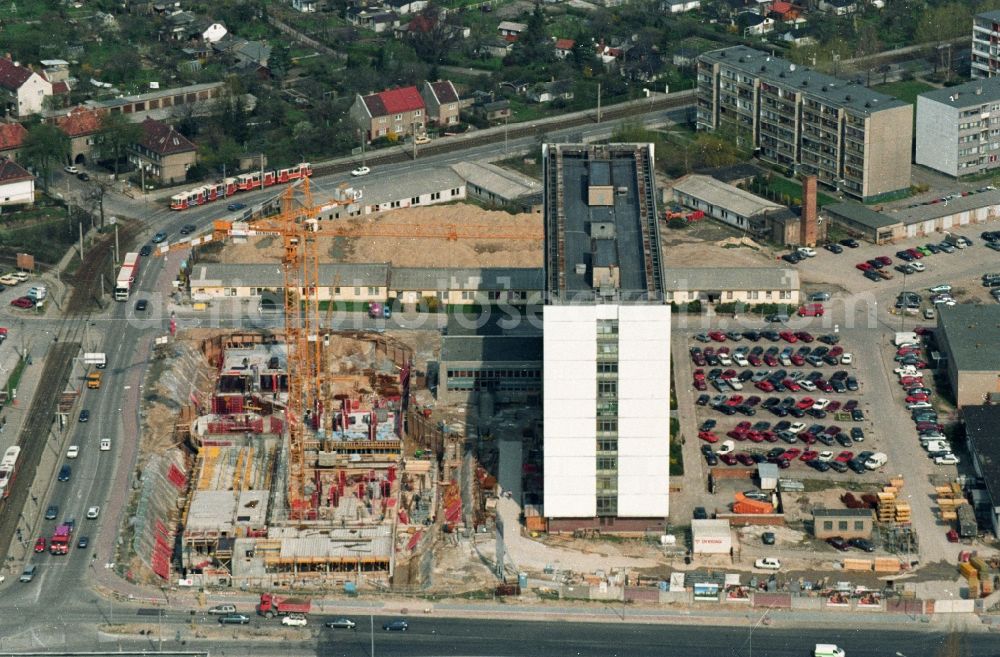 Aerial photograph Berlin Hohenschönhausen - Site of the former GDR high-rise SHB Special building construction business Company in Berlin Hohenschonhausen