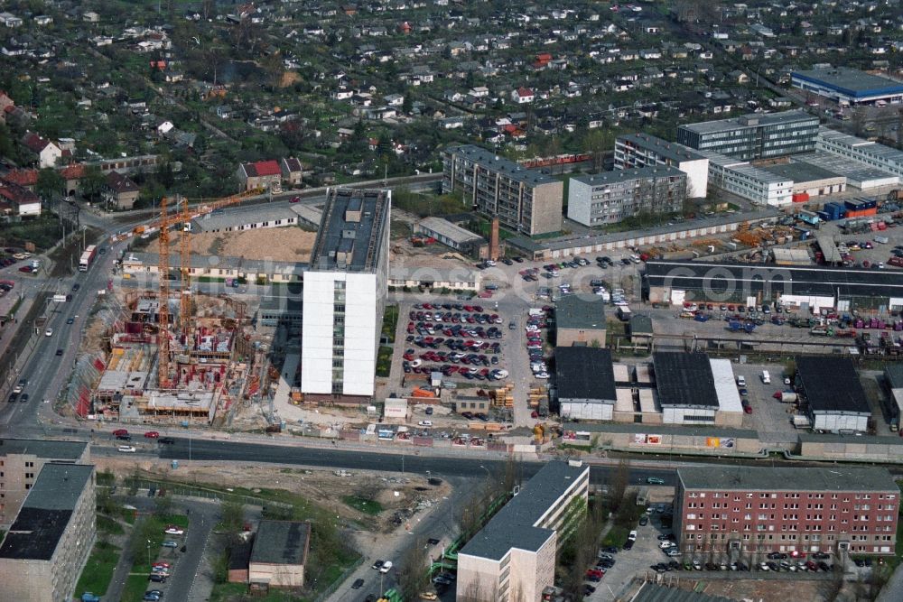 Berlin Hohenschönhausen from above - Site of the former GDR high-rise SHB Special building construction business Company in Berlin Hohenschonhausen