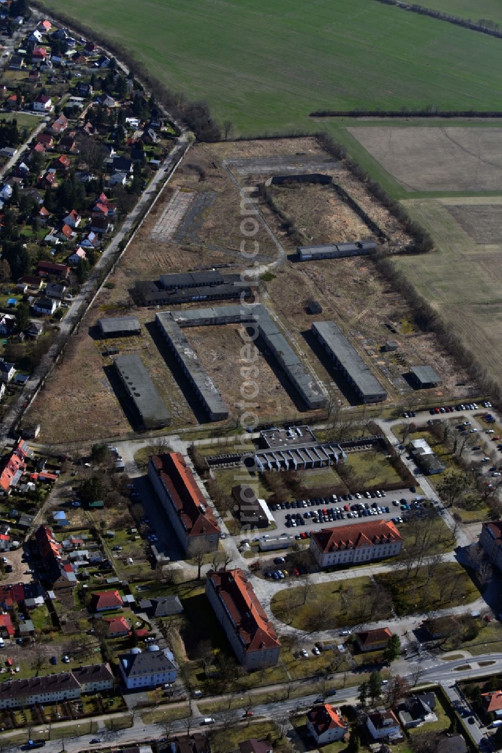 Stahnsdorf from above - Conversion surfaces on the renatured site of the former barracks and military - real estate in the district Gueterfelde in Stahnsdorf in the state Brandenburg