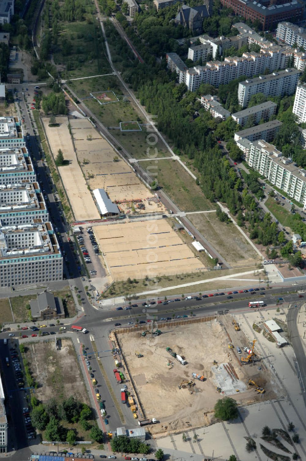 Aerial photograph Berlin - Blick auf das Gelände des ehemaligen Nordbahnhof in Berlin Mitte