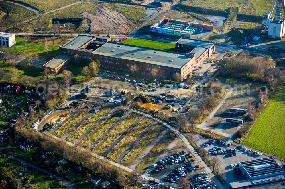 Aerial image Gelsenkirchen - Site of the former coal mine Hugo in the Buer part in Gelsenkirchen in the state of North Rhine-Westphalia. Companies and industrial facilities are located here