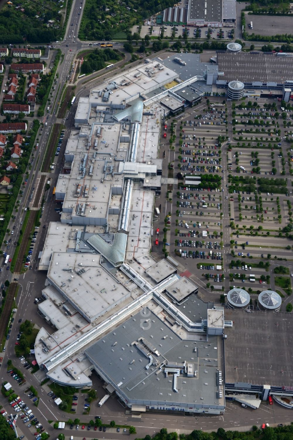 Leipzig from the bird's eye view: Site of the shopping center Paunsdorf Center in Leipzig in Saxony. The operator is the Unibail-Rodamco Germany GmbH