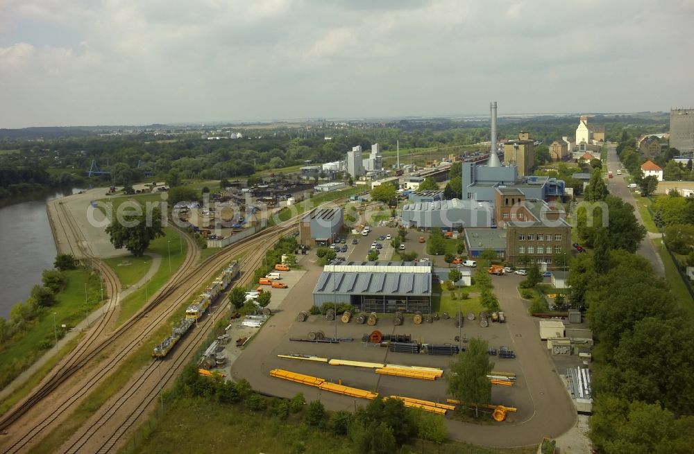 Halle ( Saale ) from the bird's eye view: Site of the city's port development area in Halle Saale in Saxony-Anhalt