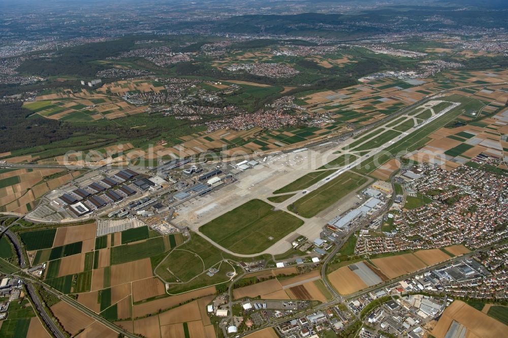 Filderstadt from the bird's eye view: Runway with hangar taxiways and terminals on the grounds of the airport in Stuttgart in the state Baden-Wuerttemberg, Germany