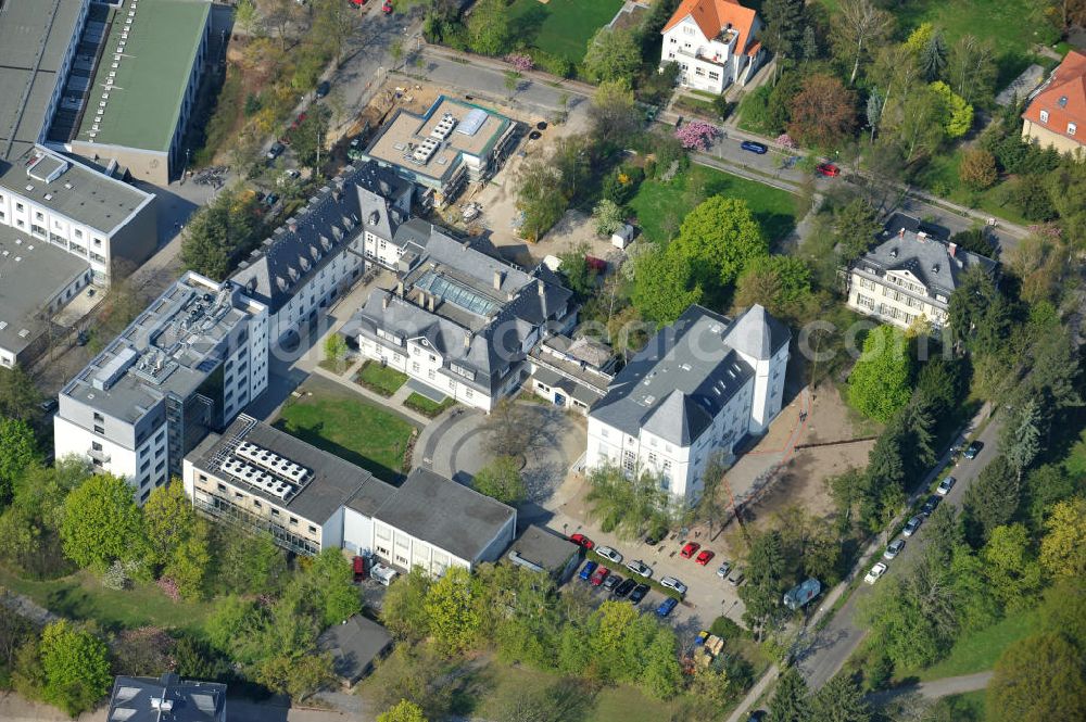 Berlin-Dahlem from the bird's eye view: Gelände des Fritz-Haber-Institut der Max-Planck-Gesellschaft in Berlin - Dahlem am Faradayweg 4 - 6 in 14195 Berlin. Area of the Fritz-Haber-Institut der Max-Planck-Gesellschaft in Berlin - Dahlem.