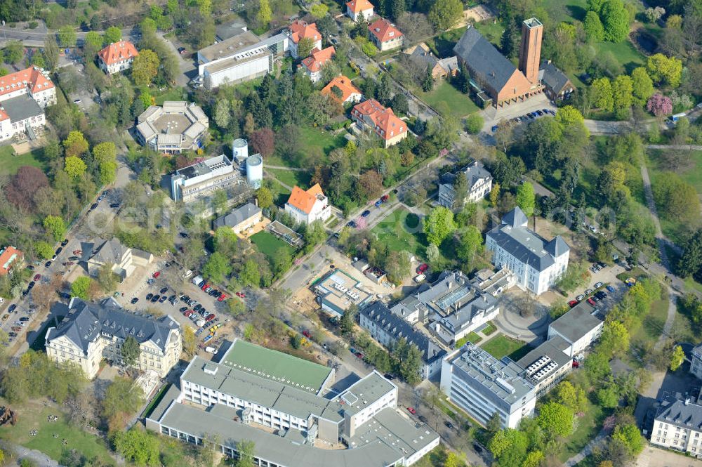 Berlin-Dahlem from the bird's eye view: Gelände des Fritz-Haber-Institut der Max-Planck-Gesellschaft in Berlin - Dahlem am Faradayweg 4 - 6 in 14195 Berlin. Area of the Fritz-Haber-Institut der Max-Planck-Gesellschaft in Berlin - Dahlem.