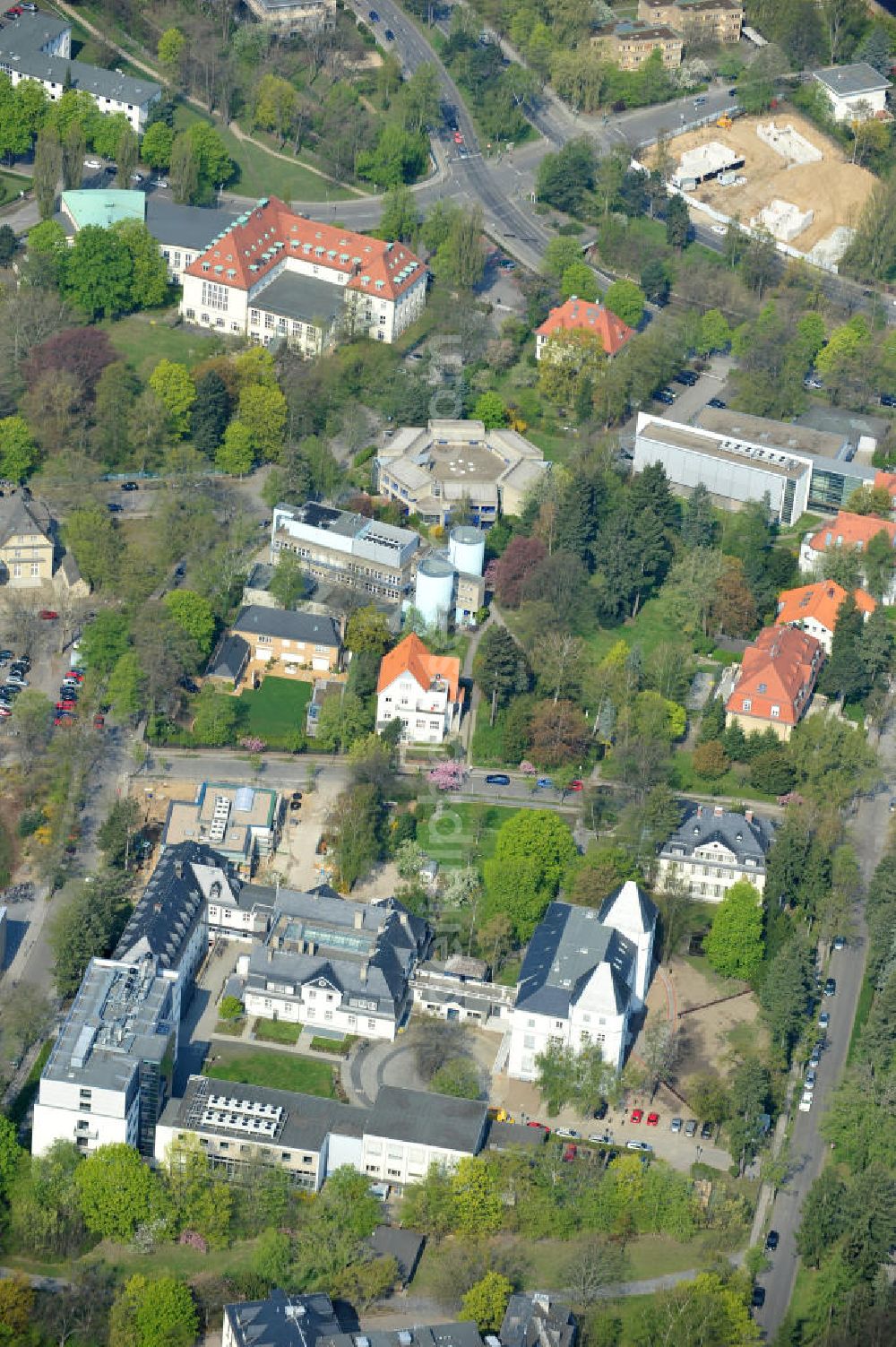 Aerial photograph Berlin-Dahlem - Gelände des Fritz-Haber-Institut der Max-Planck-Gesellschaft in Berlin - Dahlem am Faradayweg 4 - 6 in 14195 Berlin. Area of the Fritz-Haber-Institut der Max-Planck-Gesellschaft in Berlin - Dahlem.