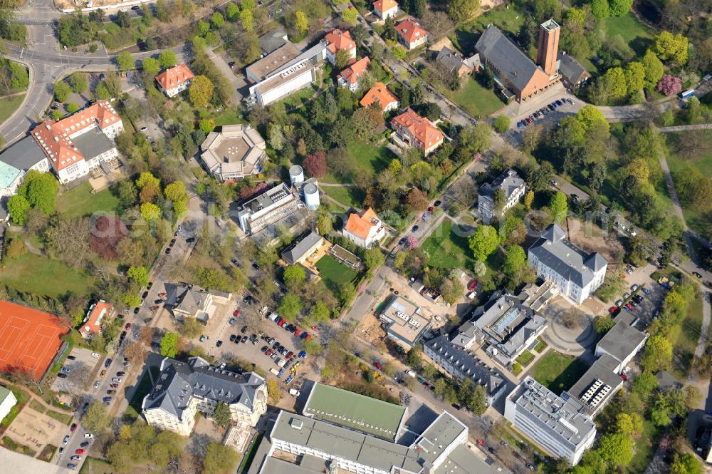 Berlin-Dahlem from the bird's eye view: Gelände des Fritz-Haber-Institut der Max-Planck-Gesellschaft in Berlin - Dahlem am Faradayweg 4 - 6 in 14195 Berlin. Area of the Fritz-Haber-Institut der Max-Planck-Gesellschaft in Berlin - Dahlem.