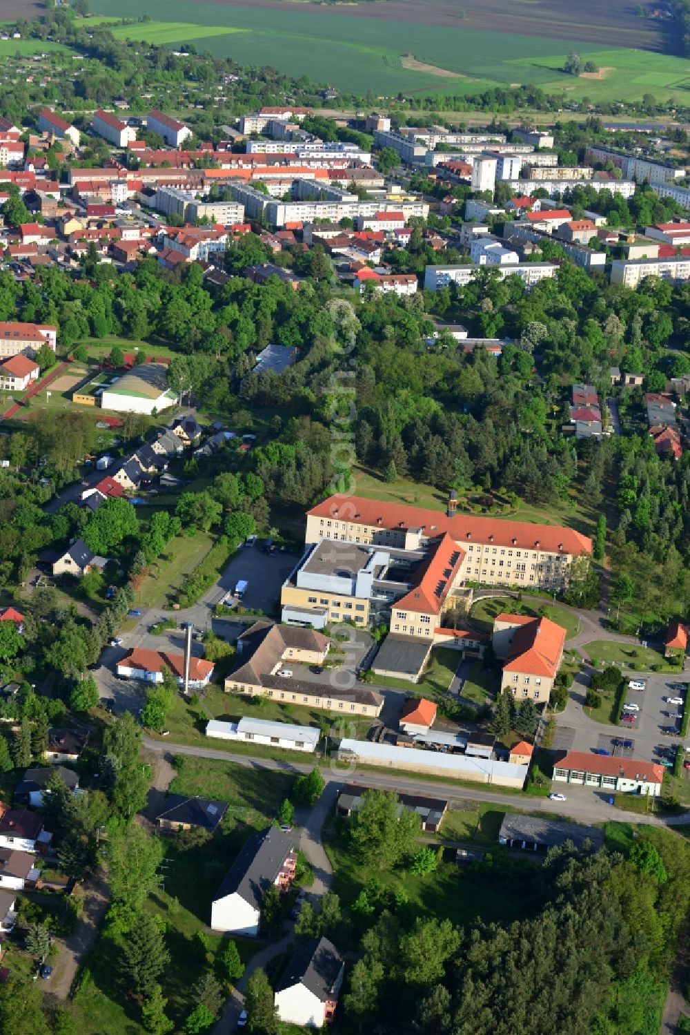 Aerial image Wriezen - Terrain with buildings of the hospital Maerkisch-oderland in Wriezen in Brandenburg