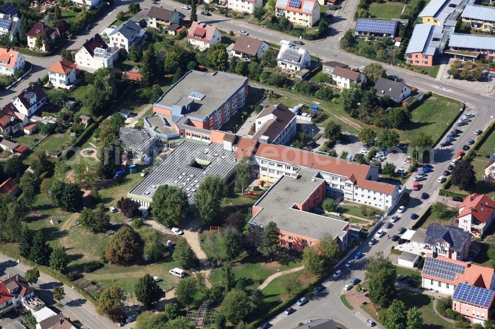 Trossingen from the bird's eye view: Clinic and hospital grounds of the Geriatrische Reha-Klinik Bethel in Trossingen in the state Baden-Wuerttemberg