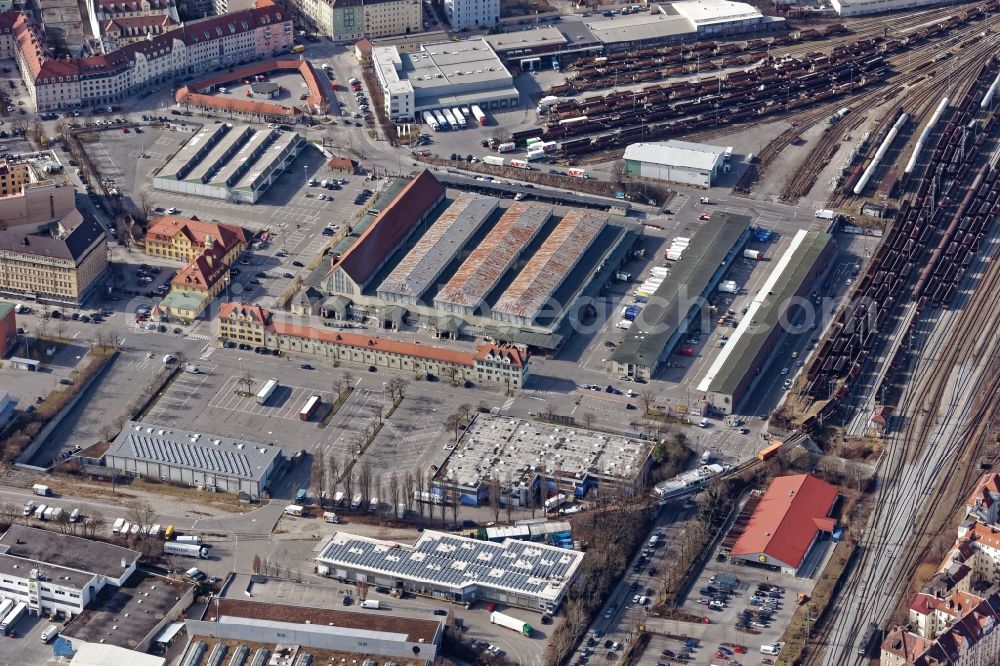 München from above - 2017-02-27 Grounds of the wholesale market hall in Munich Sendling in the state of Bavaria. The Grossmarkthalle at Schaeftlarnstrasse near the river Isar is a market for food and flowers