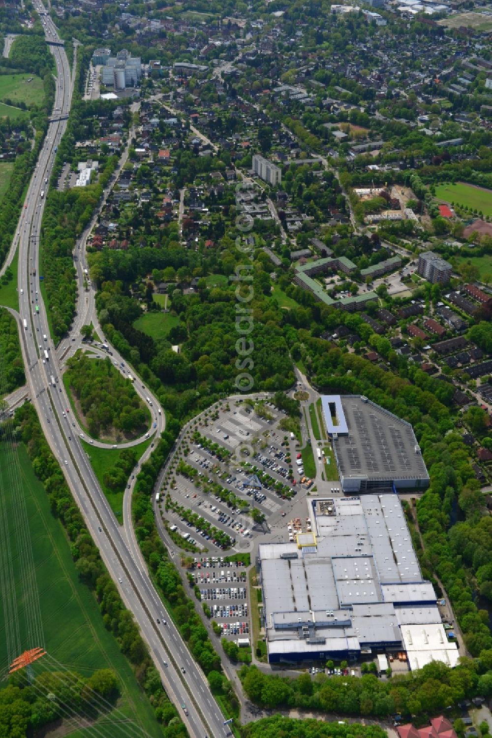 Aerial photograph Hamburg Schnelsen - Grounds of the IKEA furniture store and furniture store on the motorway BAB A7 Schnelsen - Nord in Hamburg