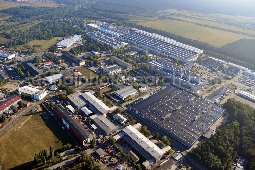 Aerial image Ludwigsfelde - View at the site of the industrial park Am Birkengrund in Ludwigsfelde in the federal state of Brandenburg. Among other the company MTU, Mercedes-Benz Ludwigsfelde GmbH and Thyssen-Krupp are settled here. Operators for the industrial park east are the GESA society of development and renovation of abandoned sites mbH and for the industrial park west the IPG Infrastructure and Project Development Company