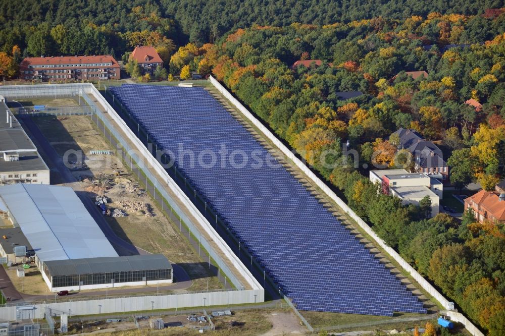 Brandenburg an der Havel from the bird's eye view: View of the Brandenburg-Görden Prison in the state Brandenburg. Expansion areas are currently in the planning and development. Furthermore the prison has been equipped with photovoltaics and a solar system