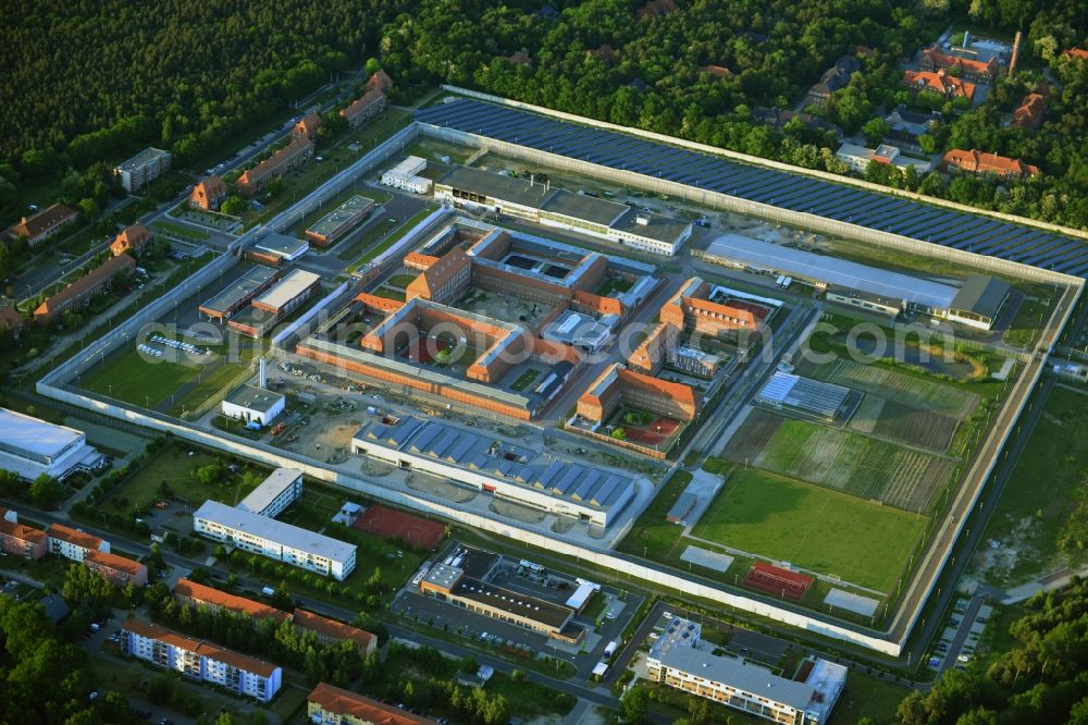 Brandenburg an der Havel from the bird's eye view: View of the Brandenburg-Görden Prison in the state Brandenburg. Expansion areas are currently in the planning and development. Furthermore the prison has been equipped with photovoltaics and a solar system