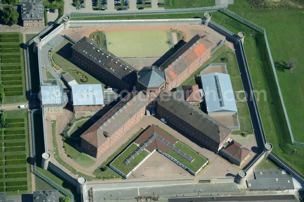 Bruchsal from the bird's eye view: Prison grounds and high security fence Prison in Bruchsal in the state Baden-Wuerttemberg