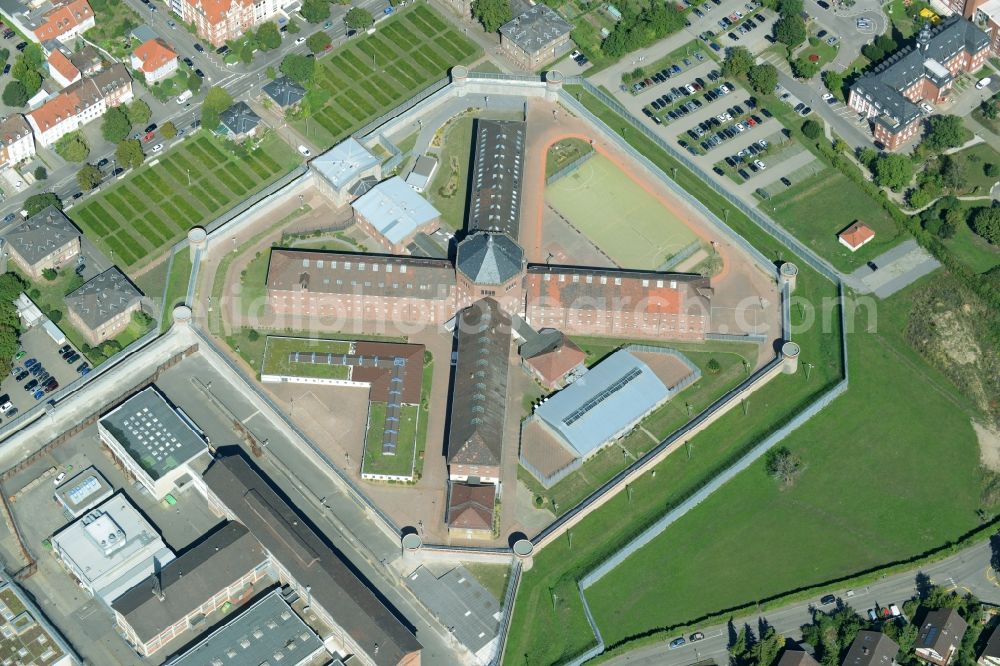 Bruchsal from above - Prison grounds and high security fence Prison in Bruchsal in the state Baden-Wuerttemberg