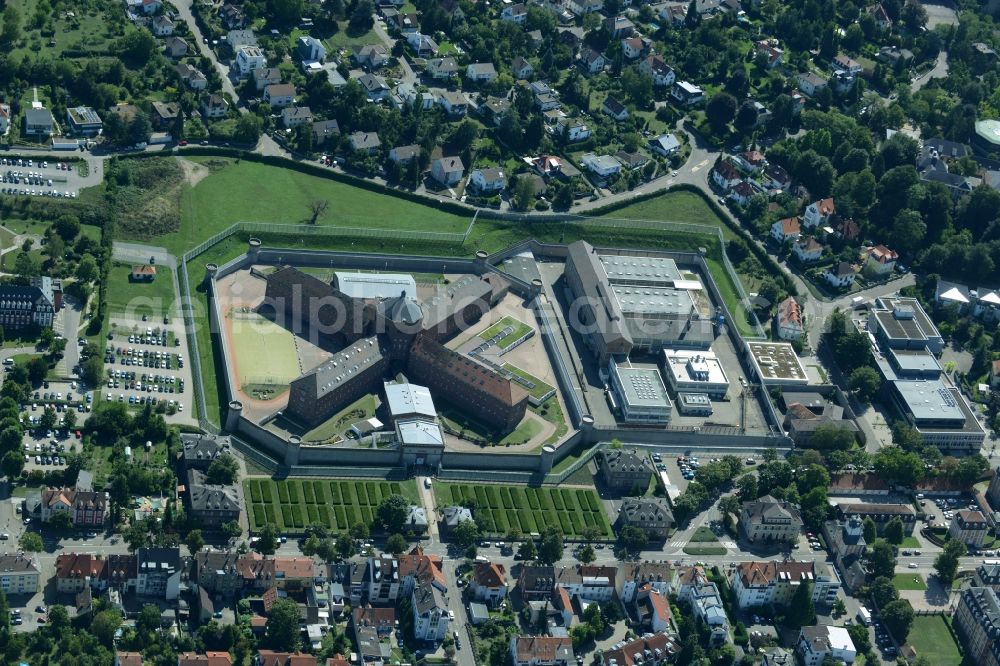 Aerial image Bruchsal - Prison grounds and high security fence Prison in Bruchsal in the state Baden-Wuerttemberg