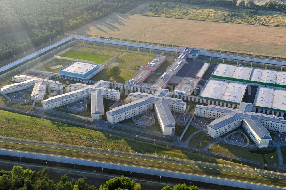 Burg from the bird's eye view: Prison grounds and high security fence Prison in Burg in the state Saxony-Anhalt