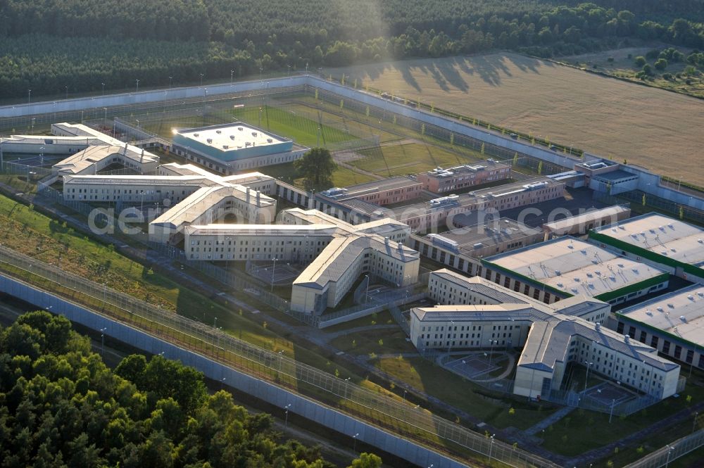 Aerial photograph Burg - Prison grounds and high security fence Prison in Burg in the state Saxony-Anhalt